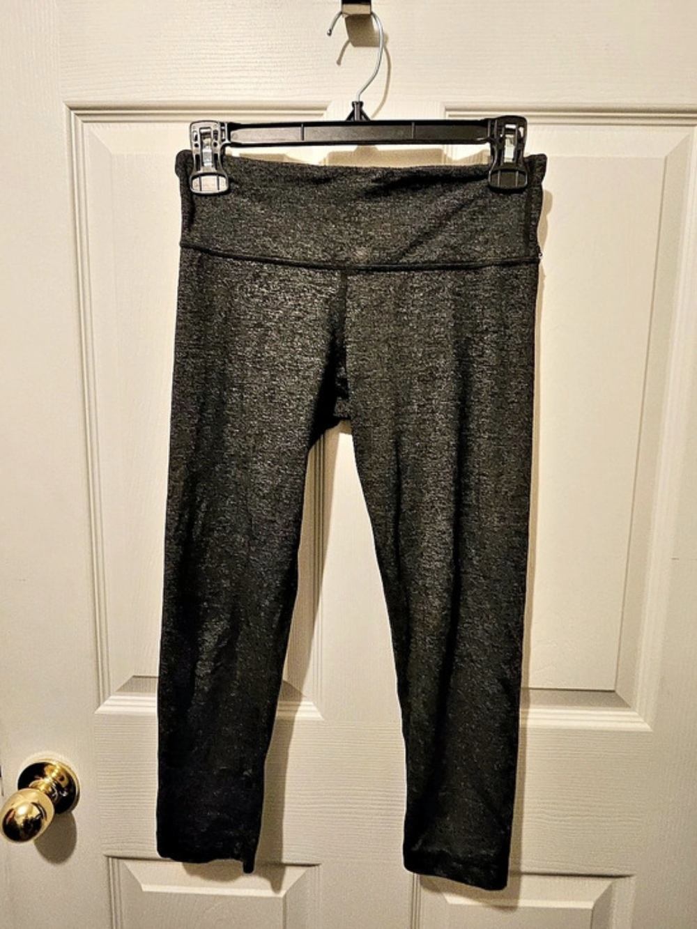 lululemon Run: Inspire Crop II Leggings Size 4 Black